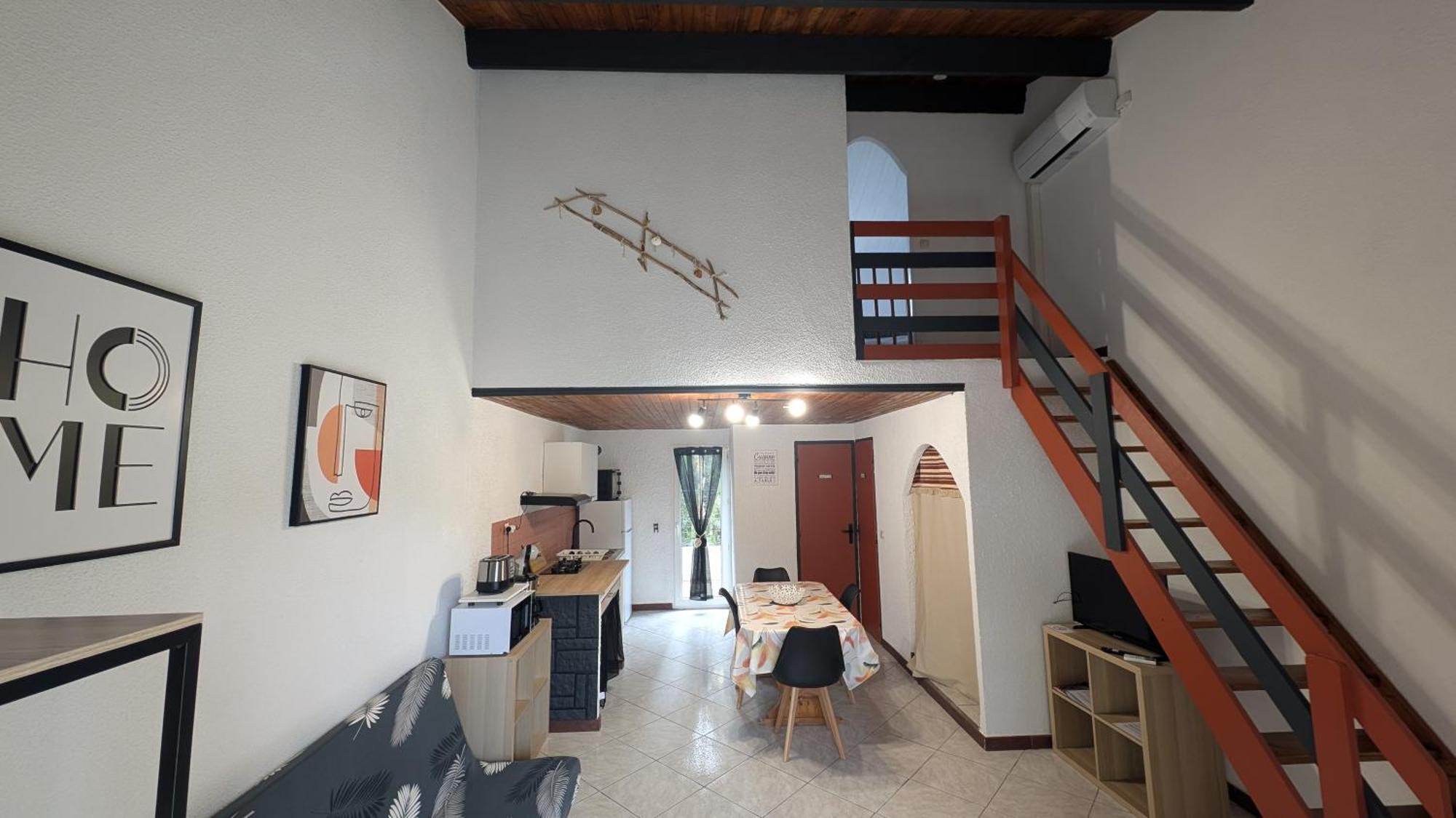 Gite La Capelle Roquefort Des Corbieres Sigean Narbonne Aude Номер фото